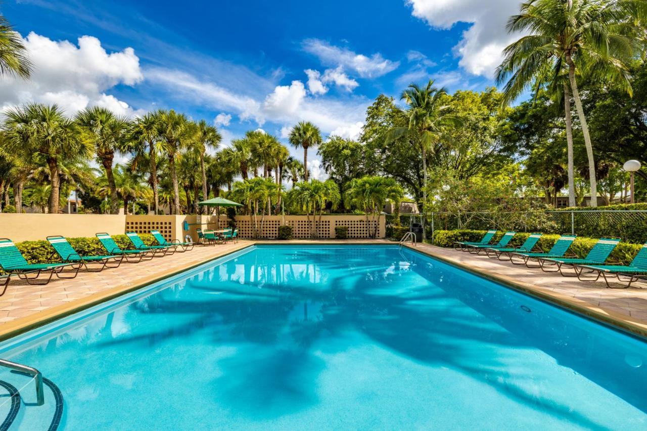 Luxurious And Cozy Townhouse 3 Bedrooms 2.5 Bath Miami Exterior foto